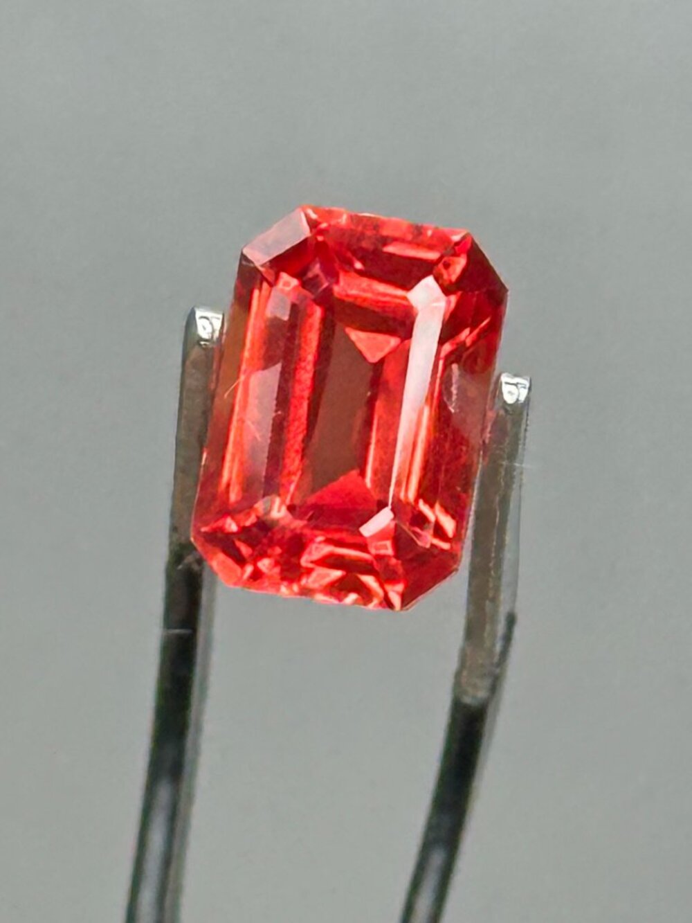 Certified Maple Red Orange Sapphire